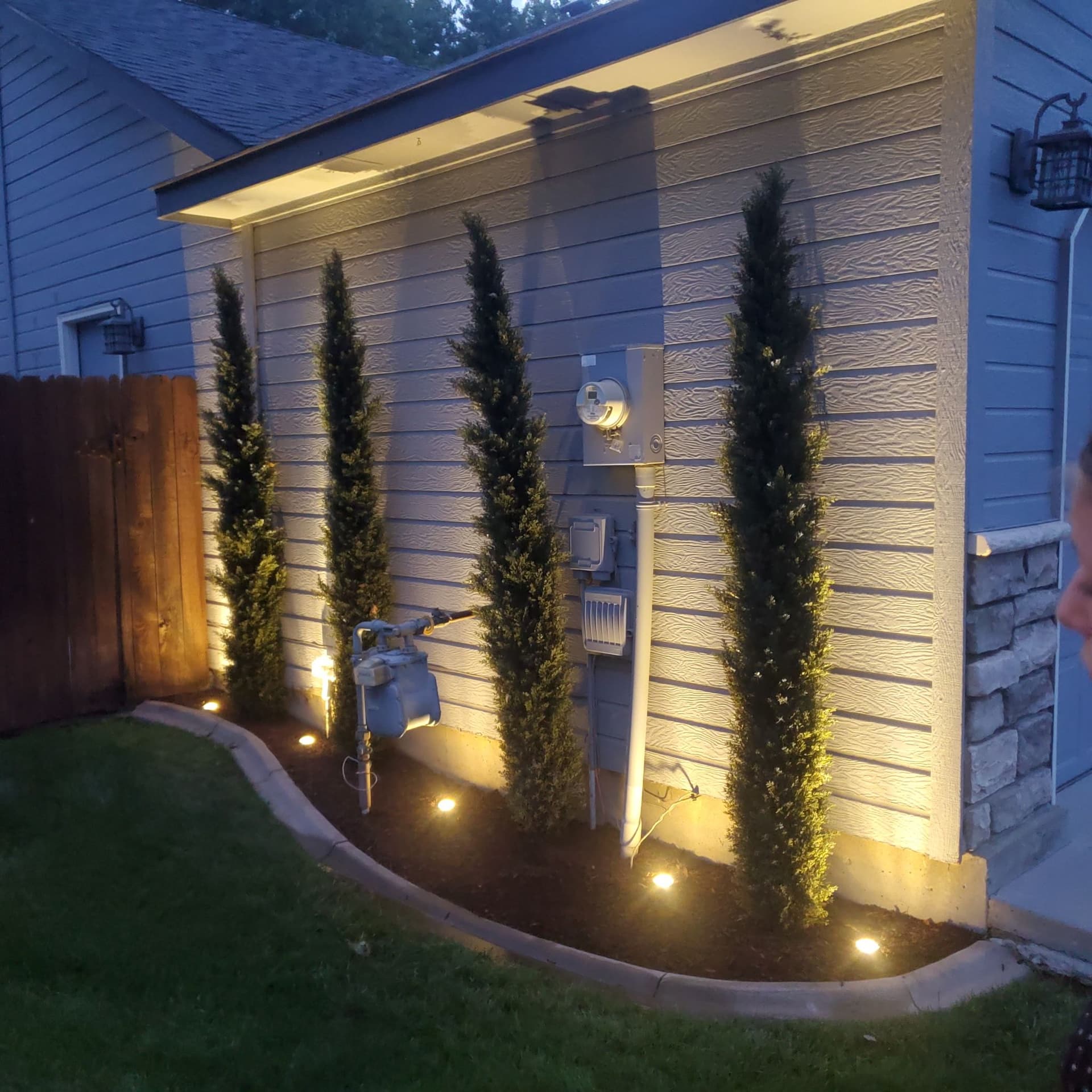 Gallery photos for Landscape Lighting, Belgard Wall and Planting Upgrade Done Right: Image #2
